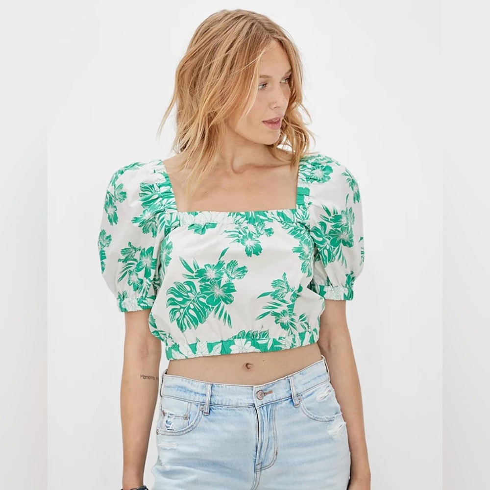 NWT American Eagle Puff-Sleeve Bubble Top Green White Tropical Print Size Small